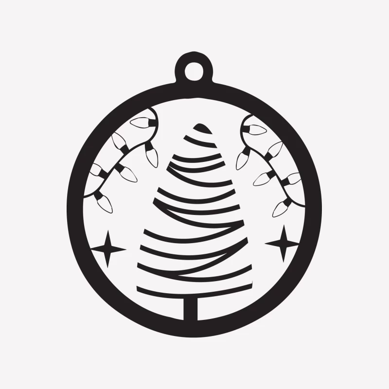 Ornement de Noël avec sapin et guirlandes lumineuses Femme T-Shirt