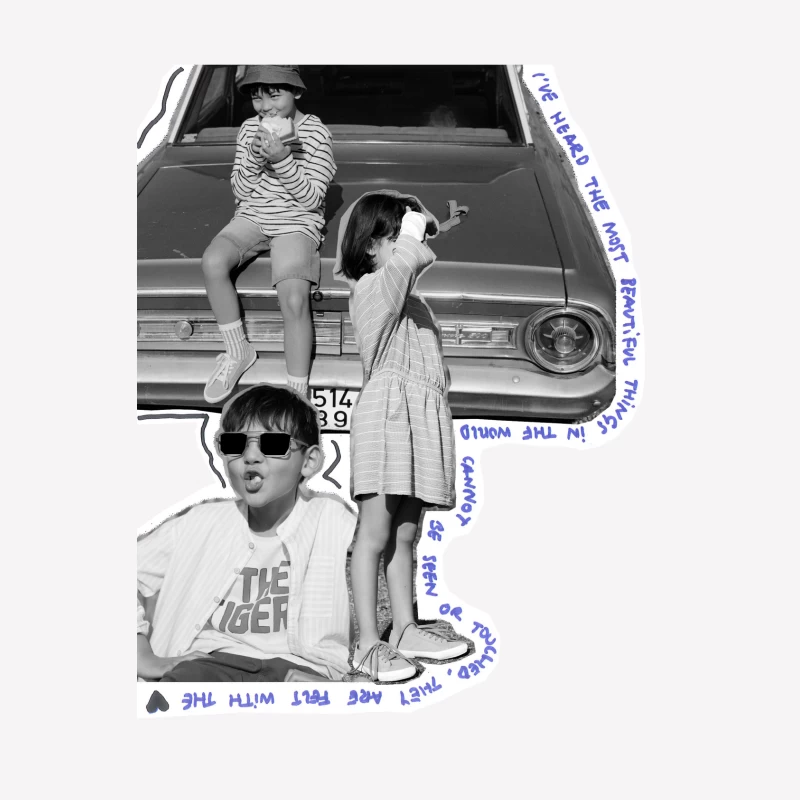 Kinder vor einem Oldtimer mit Zitat Damen T-Shirt
