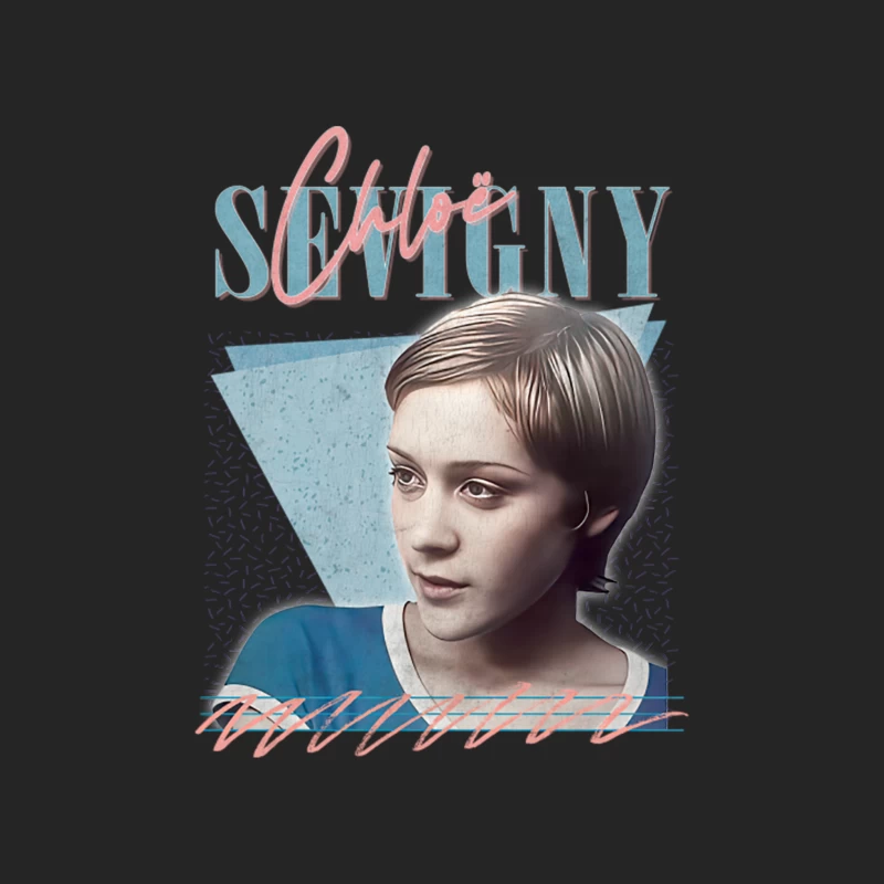 Chloë Sevigny -  90s Style Aesthetic Design Female Pullover Sweatshirt