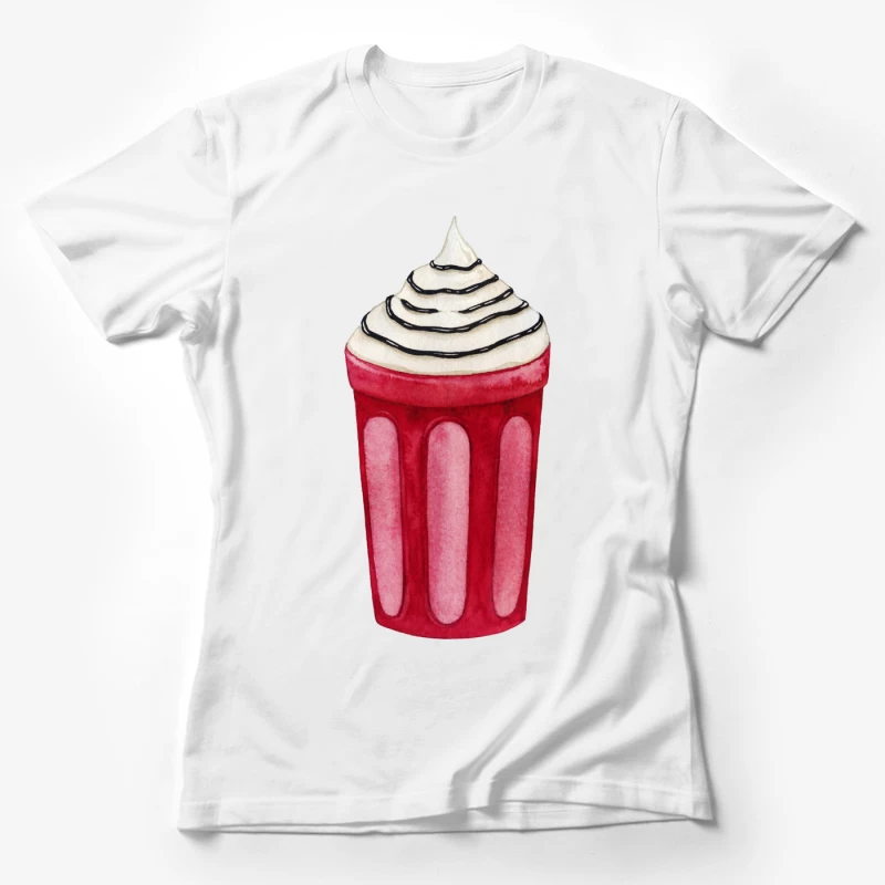 Boisson frappée rouge avec crème fouettée Femme T-Shirt