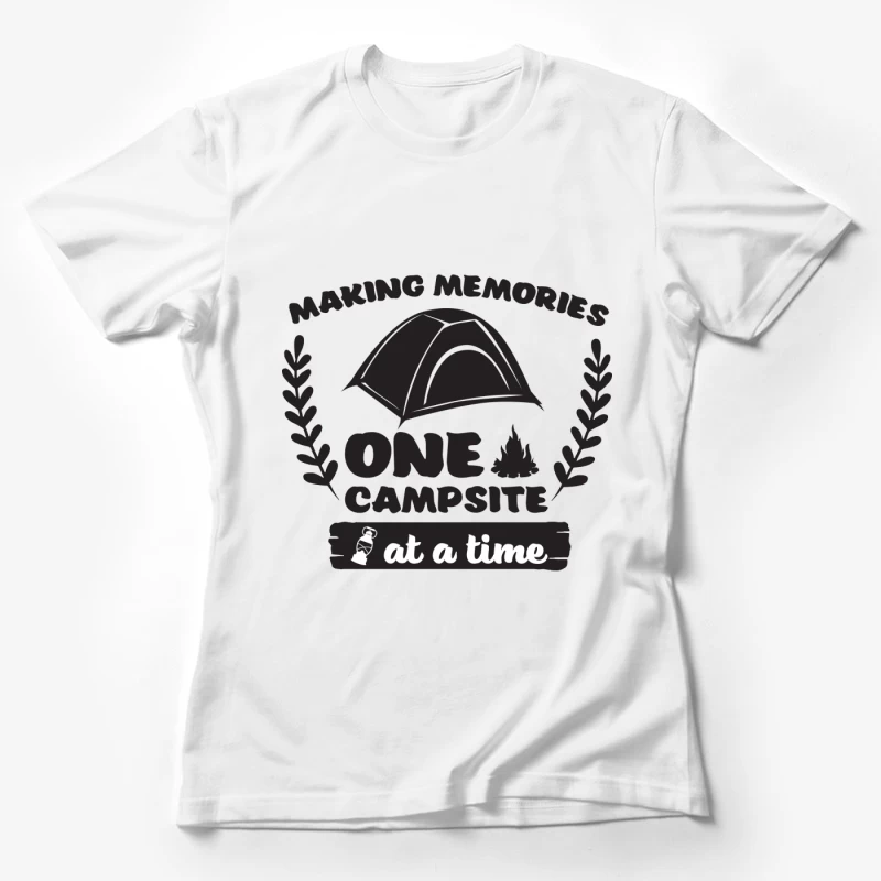 Camping et souvenirs: une expérience à chaque fois Femme T-Shirt